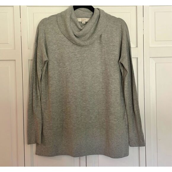 Loft grey cowl neck tunic sweater size small - Picture 2 of 10
